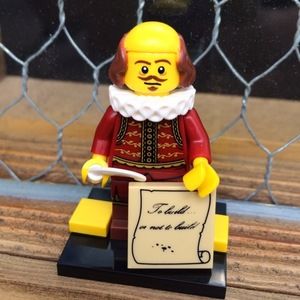 Meet your Posher, Iris